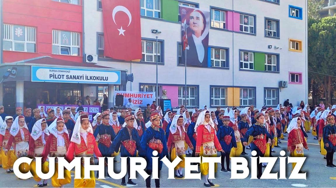 Cumhuriyeti Coşku İle Kutladık